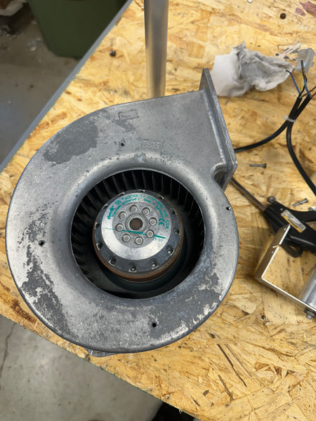 EBM G2E160 series Blower for larger vacuum tubes