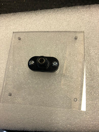 High Voltage connector and mounting plate